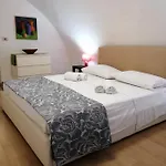Διαμέρισμα Casa Lopj - Affitti Brevi Italia