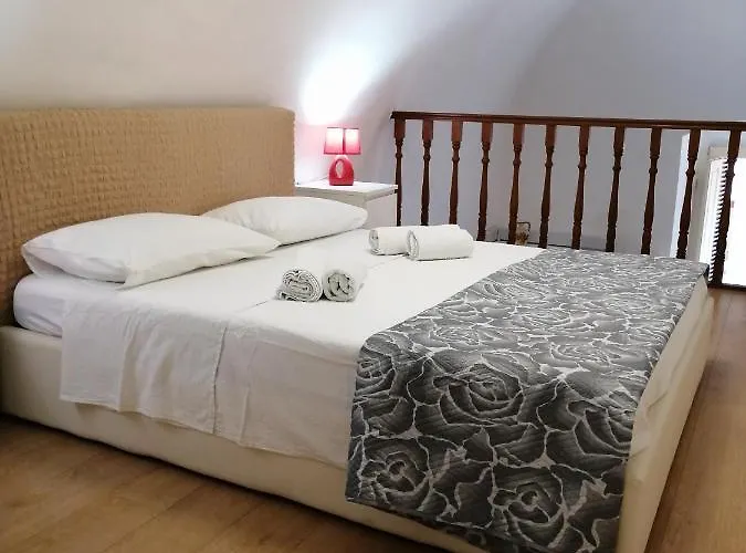 Apartment Casa Lopj - Affitti Brevi Italia Bari